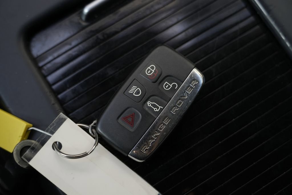 Used 2019 Land Rover Discovery Sport SE AWD/4WD image 59