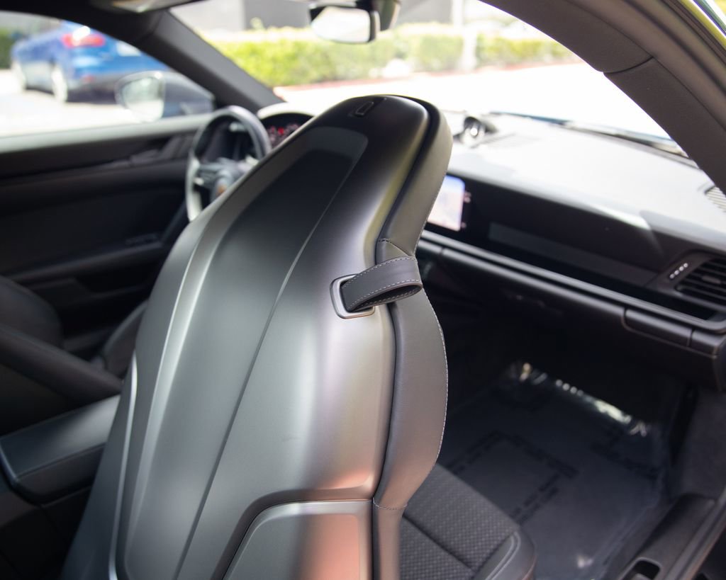 Certified 2024 Porsche 911 Carrera T RWD image 14