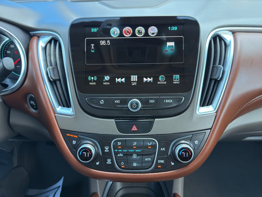 Used 2018 Chevrolet Malibu Premier w/ Premier Sun and Wheel Package image 29