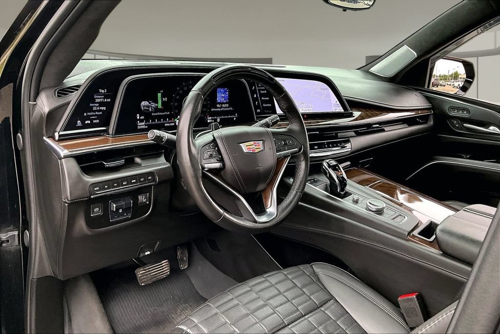 Used 2024 Cadillac Escalade ESV Sport Platinum w/ LPO, Floor Liner Package AWD/4WD image 13