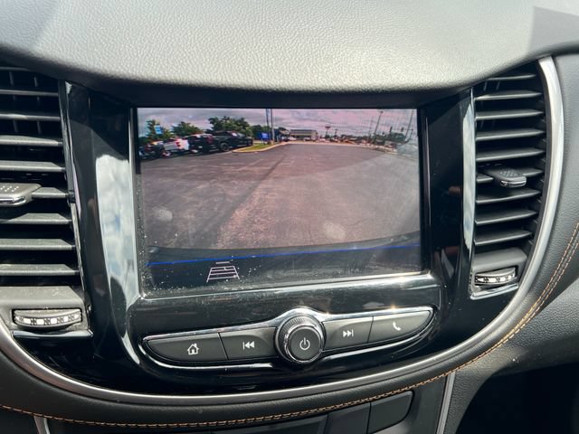 Used 2020 Chevrolet Trax LT w/ LT Convenience Package AWD/4WD image 22