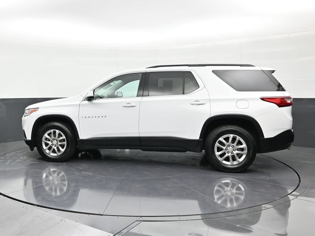Used 2020 Chevrolet Traverse LT FWD image 2