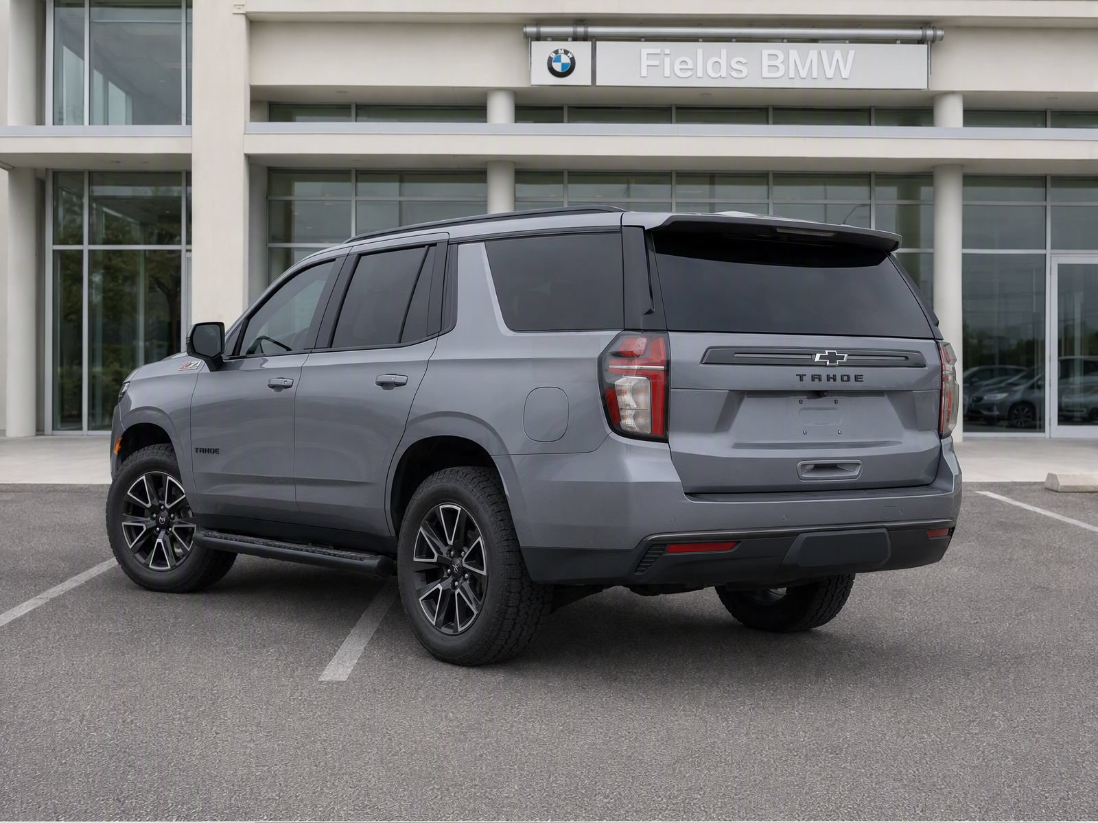 Used 2021 Chevrolet Tahoe Z71 AWD/4WD image 3