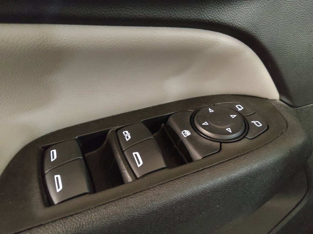 Used 2021 Chevrolet Equinox LS FWD image 27