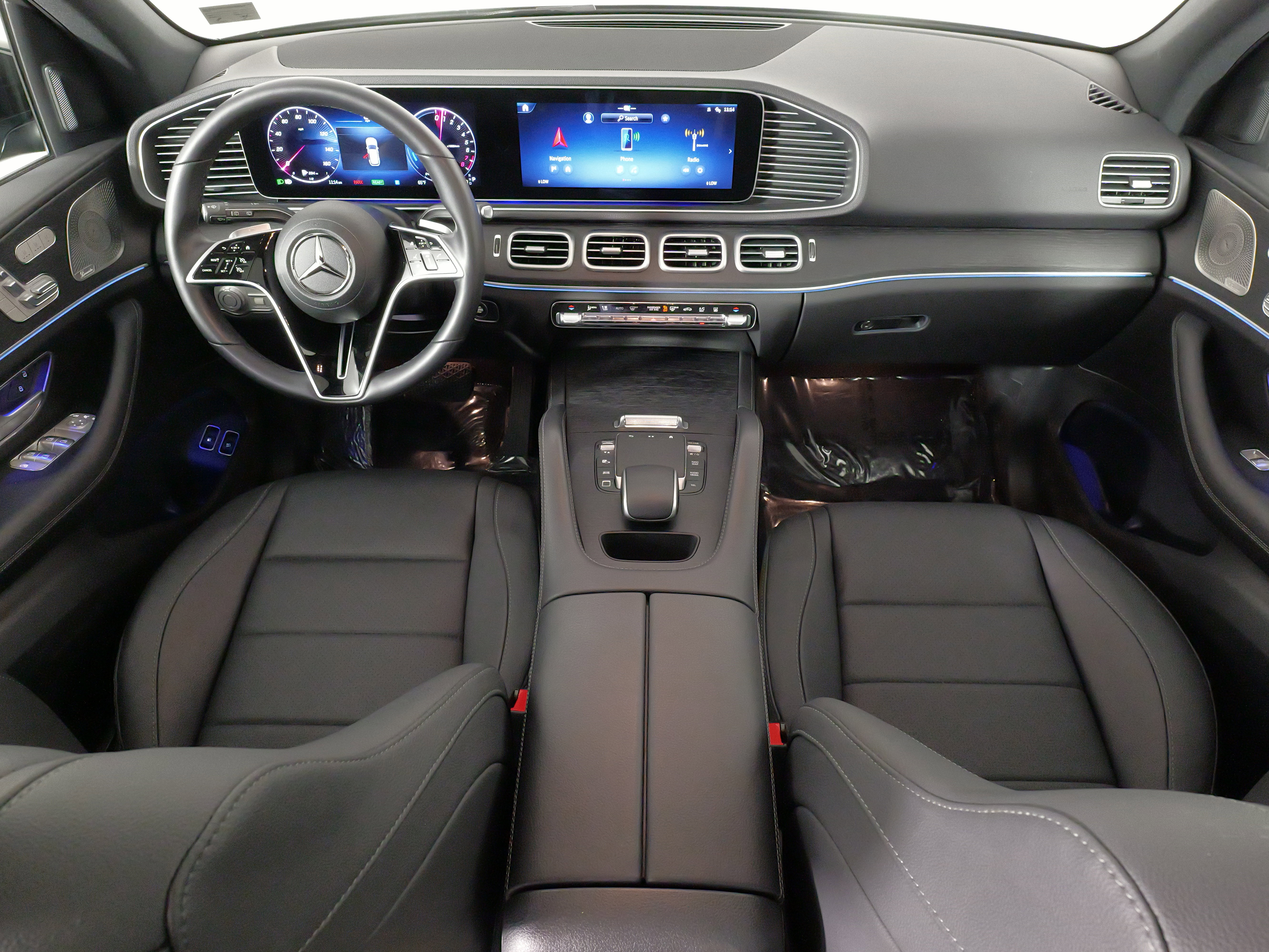 Used 2025 Mercedes-Benz GLE 450e 4MATIC w/ Winter Package image 40