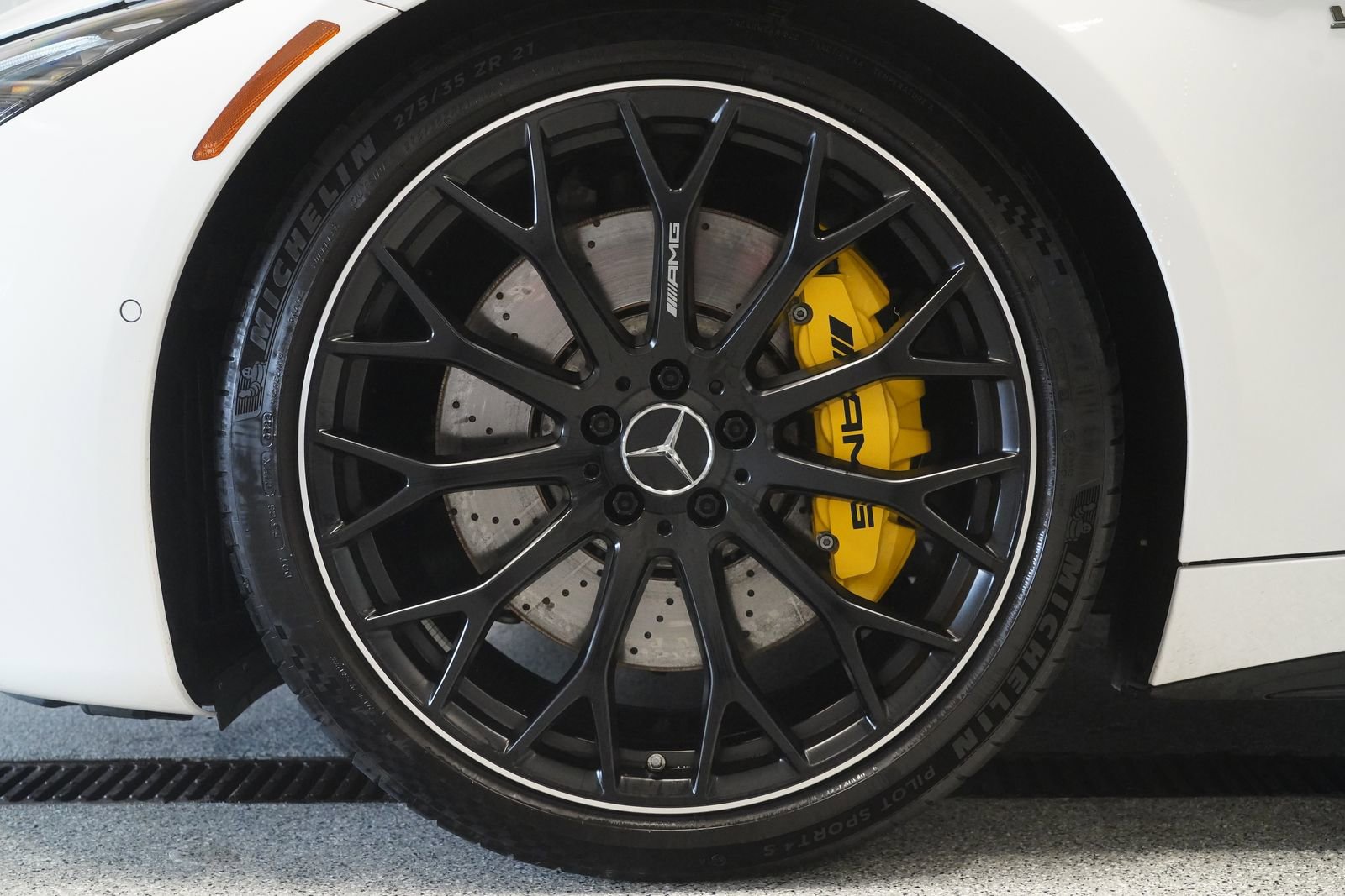 Used 2022 Mercedes-Benz SL 63 AMG 4MATIC image 11