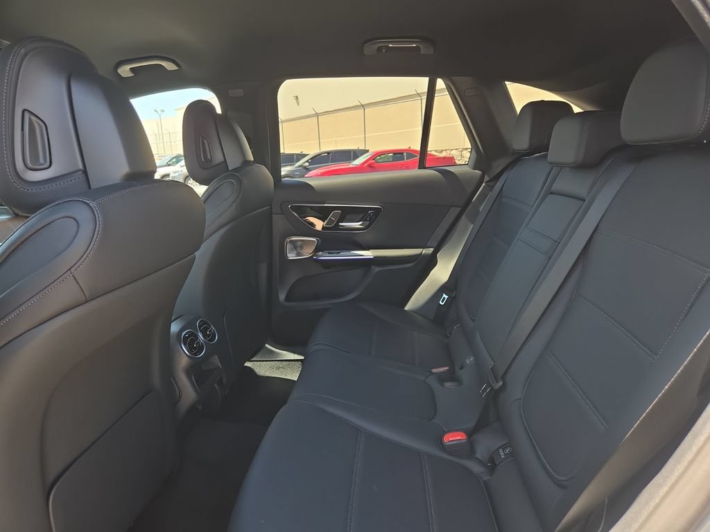 New 2026 Mercedes-Benz GLC 300 image 11