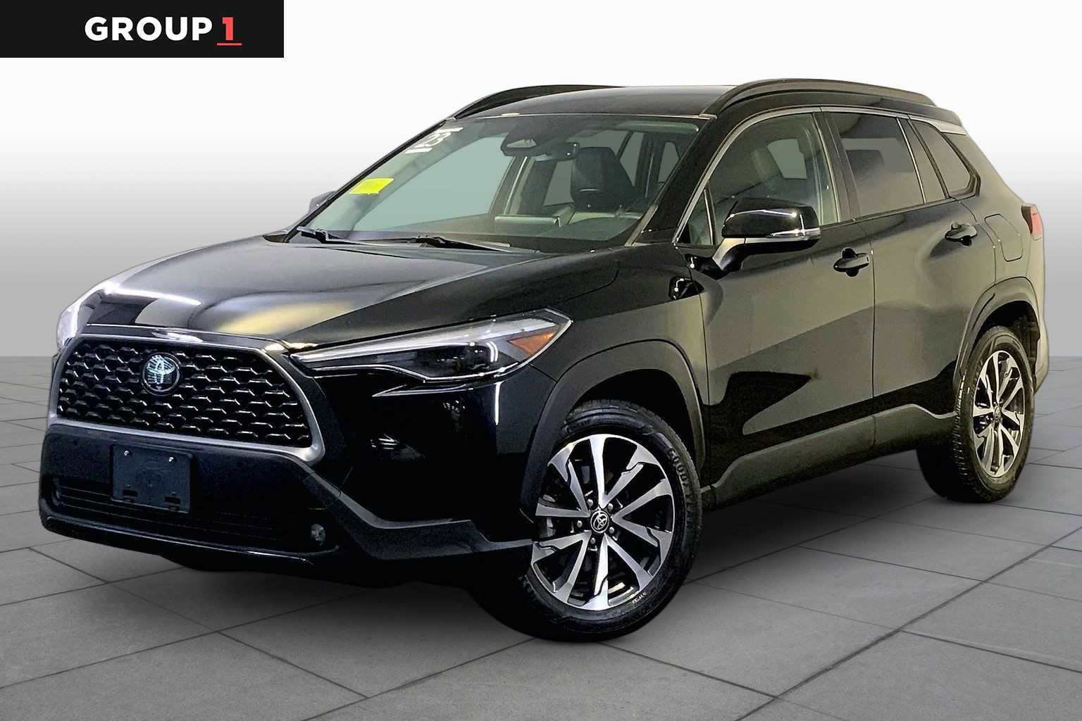 Used 2023 Toyota Corolla Cross XLE