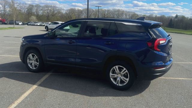 Used 2022 GMC Terrain SLE AWD/4WD image 6
