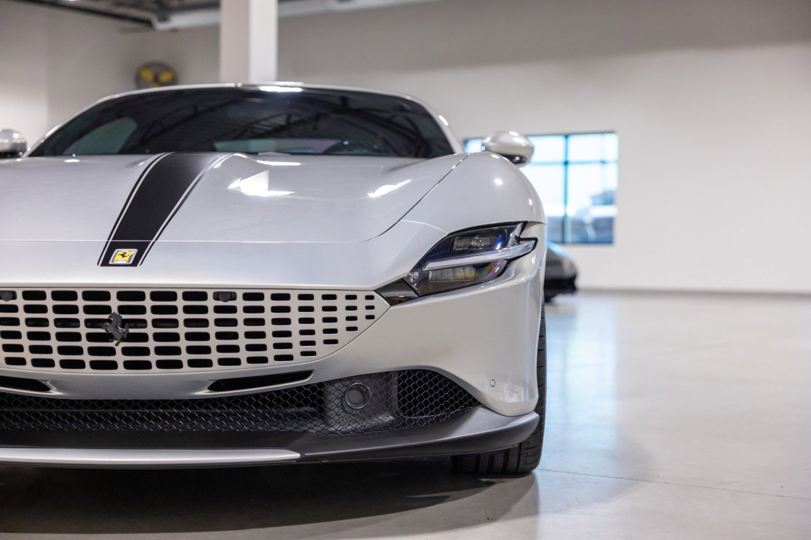 Used 2024 Ferrari Roma image 22