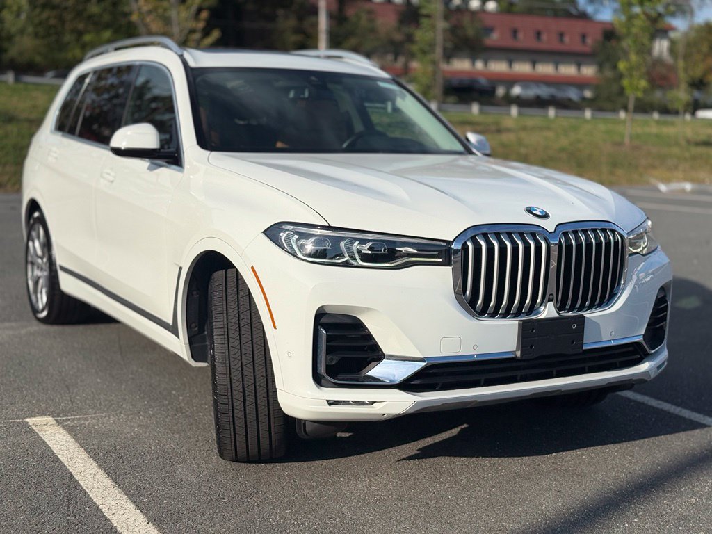 Used 2021 BMW X7 xDrive40i w/ Premium Package AWD/4WD image 9