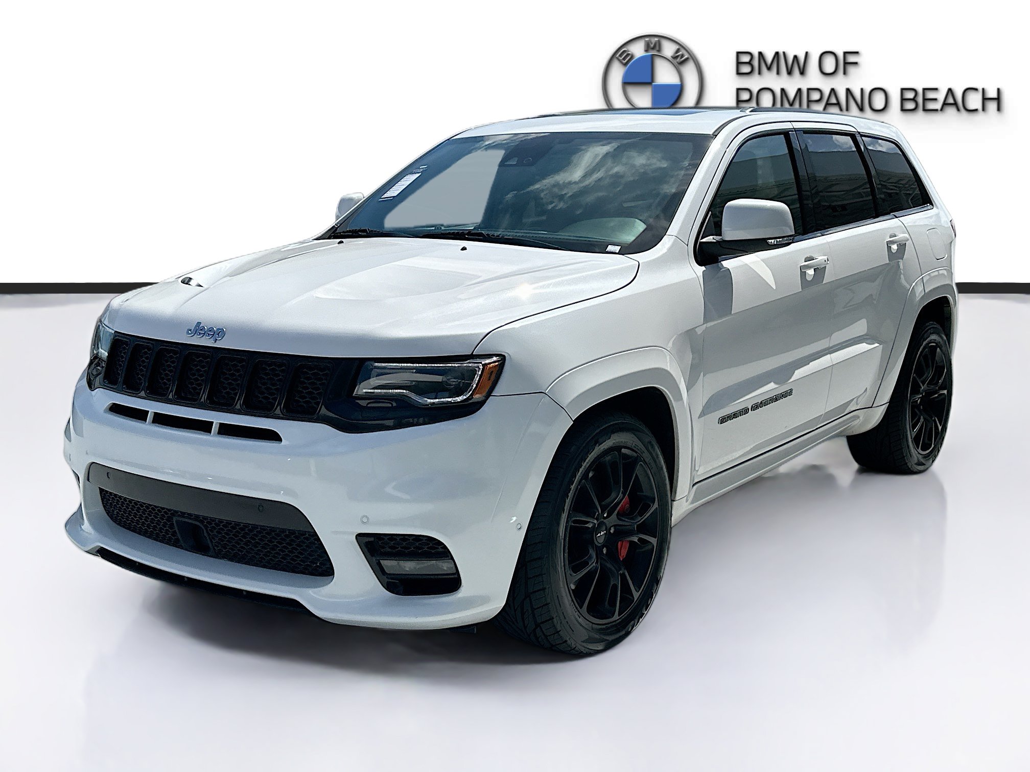 Used 2017 Jeep Grand Cherokee SRT AWD/4WD image 3
