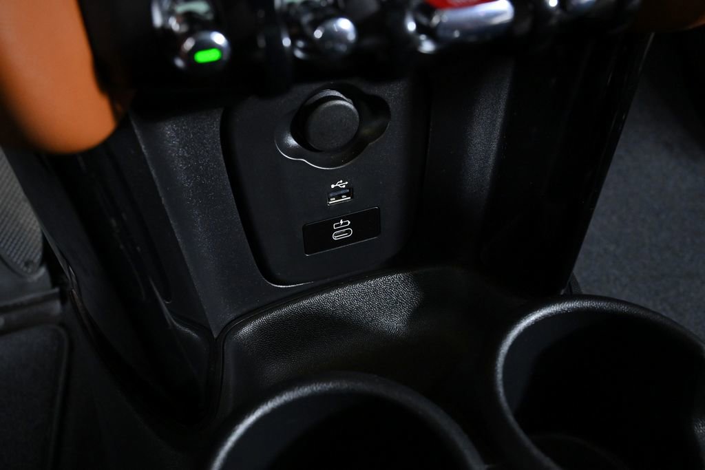 Certified 2024 MINI Cooper S image 20