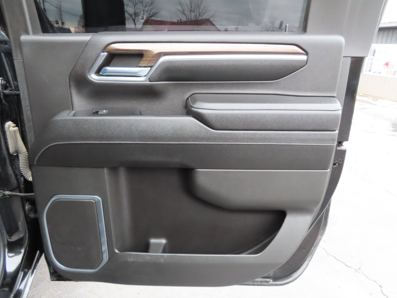 Used 2024 Chevrolet Silverado 3500 LT w/ Safety Package image 46