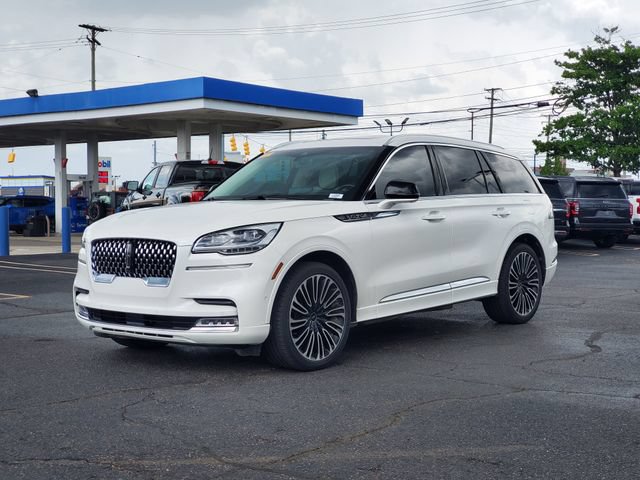 Used 2023 Lincoln Aviator Black Label w/ Dynamic Handling Package AWD/4WD image 33