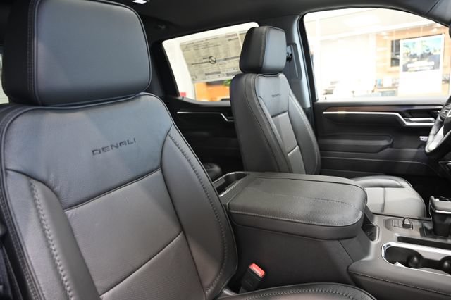 New 2026 GMC Sierra 1500 Denali AWD/4WD image 13
