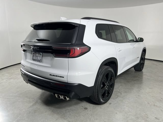 Used 2026 GMC Acadia Elevation w/ Black Edition FWD image 8