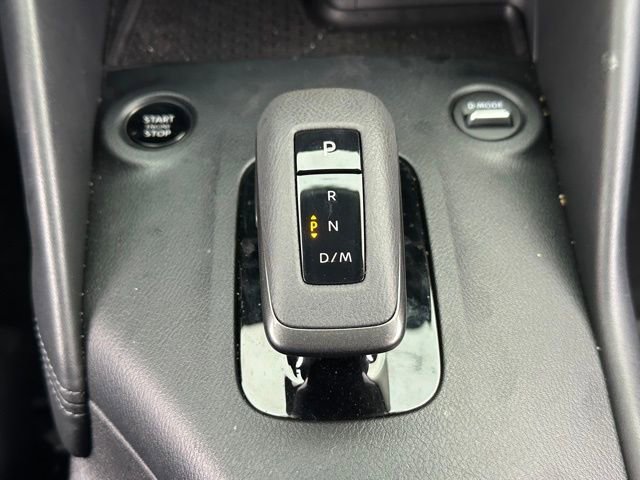 Used 2024 Nissan Z Performance w/ Floor Mat Package image 16