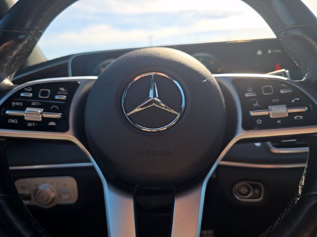 Used 2021 Mercedes-Benz GLS 580 4MATIC image 30