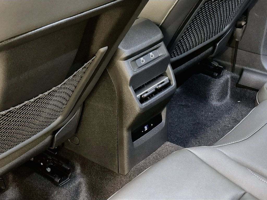 New 2026 Audi Q3 quattro 2.0T AWD/4WD image 17