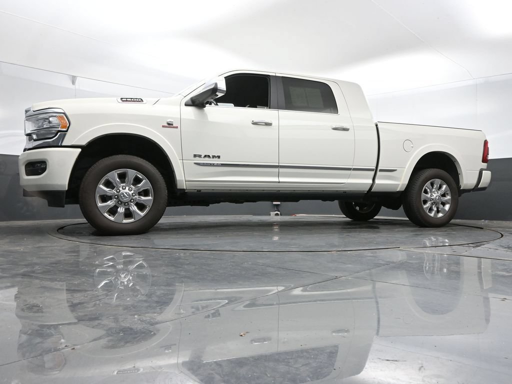 Used 2022 RAM 2500 Limited AWD/4WD image 46