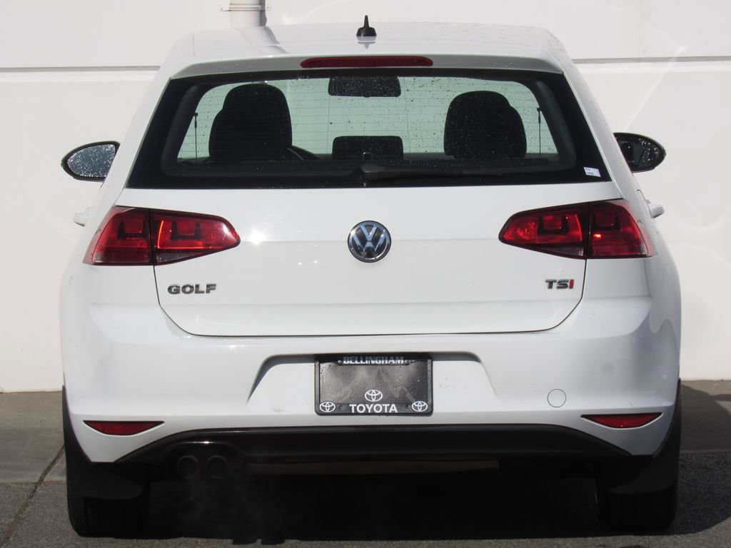 Used 2017 Volkswagen Golf S image 7