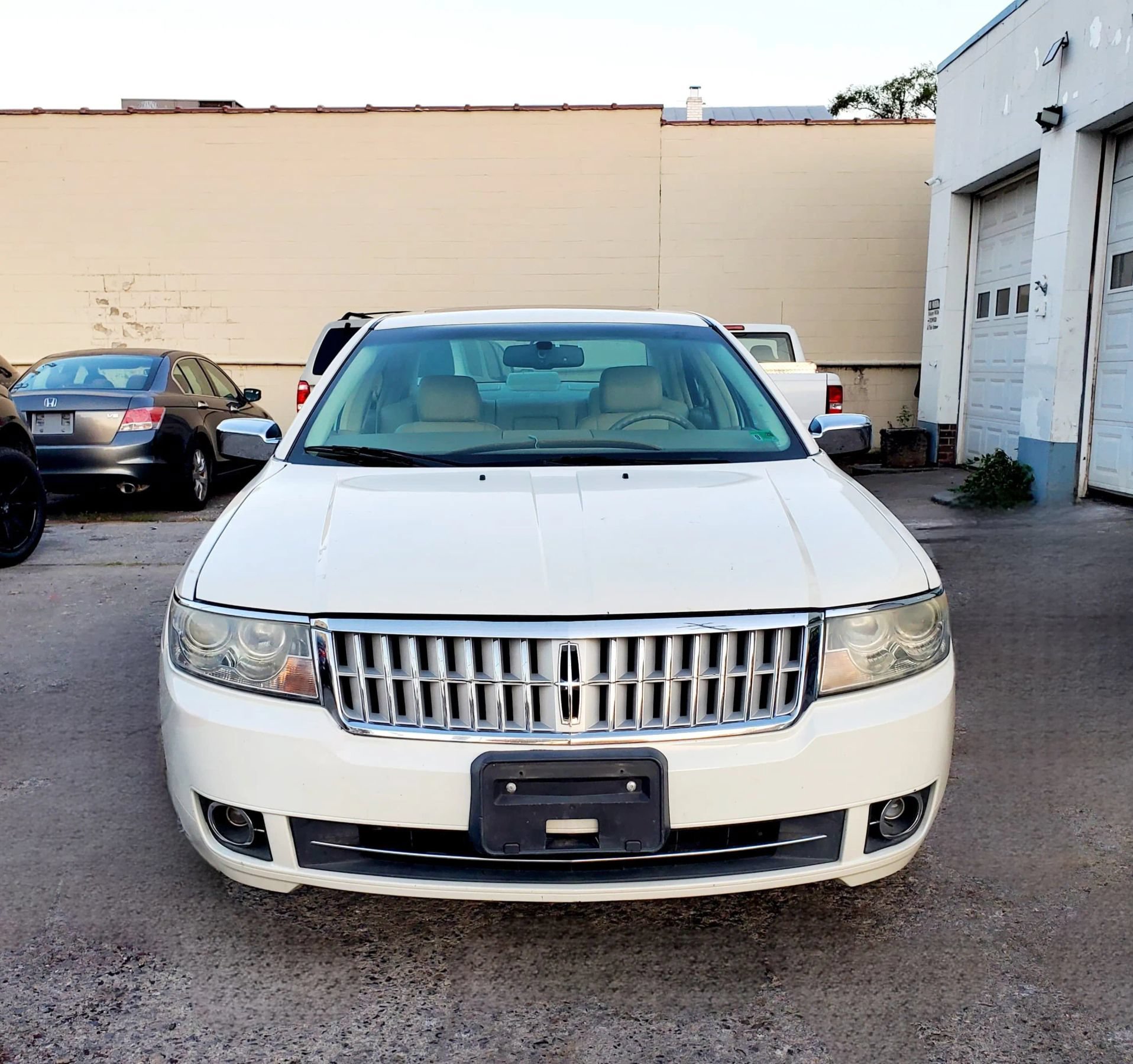 Used 2008 Lincoln MKZ AWD image 9