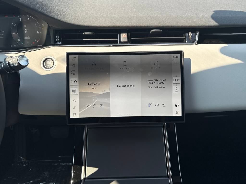 New 2026 Land Rover Range Rover Evoque S AWD/4WD image 23