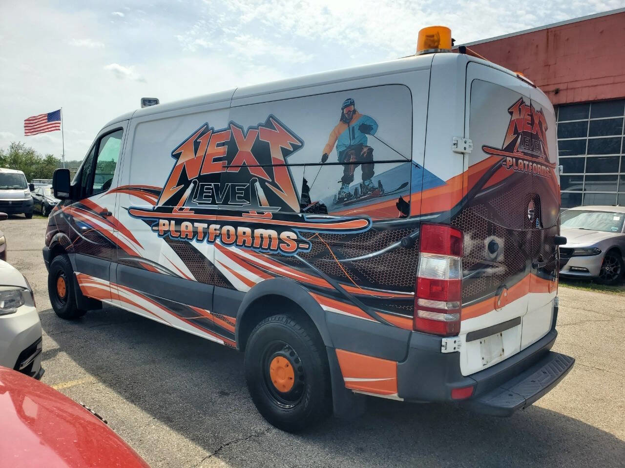 Used 2008 Dodge Sprinter 3500 RWD image 5