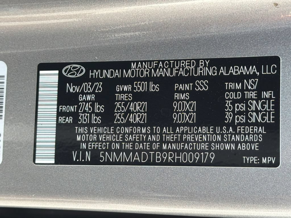 Used 2024 Genesis GV70 2.5T w/ Sport Prestige Package AWD/4WD image 36