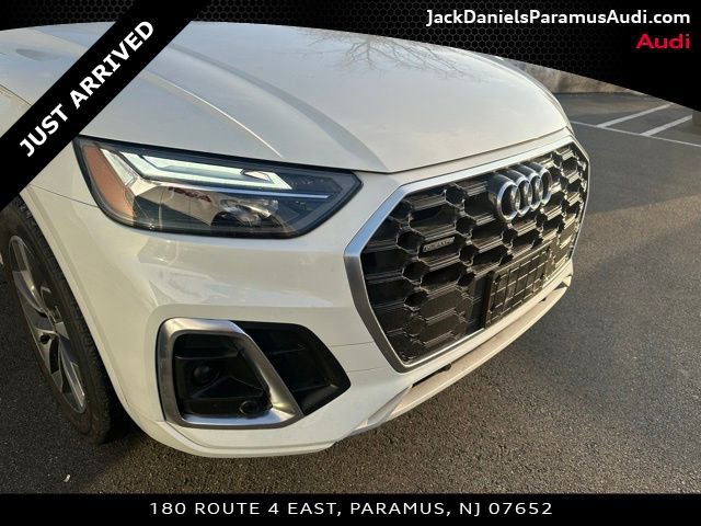 Used 2023 Audi Q5 2.0T Premium w/ Convenience Package image 7
