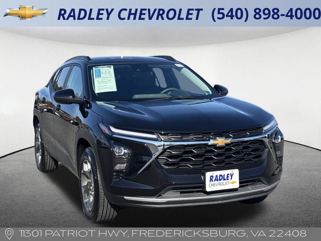 Certified 2025 Chevrolet Trax LT