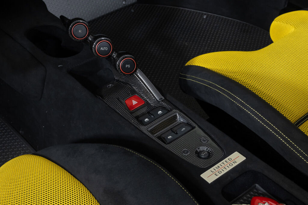 Certified 2015 Ferrari 458 Speciale A RWD image 38