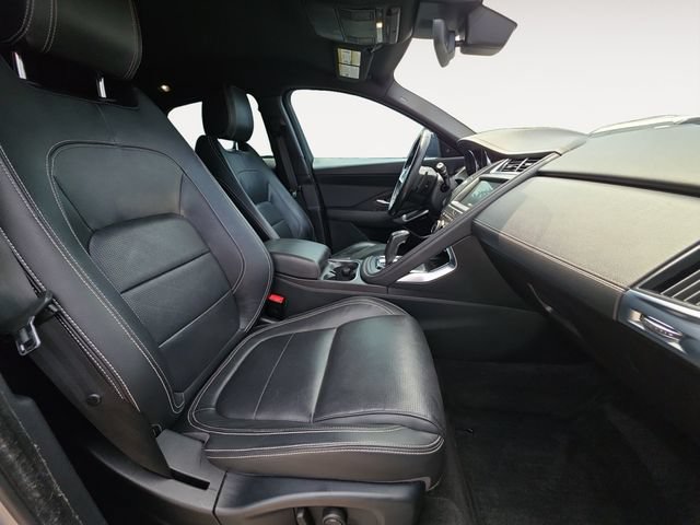 Used 2019 Jaguar E-PACE R-Dynamic SE AWD/4WD image 15