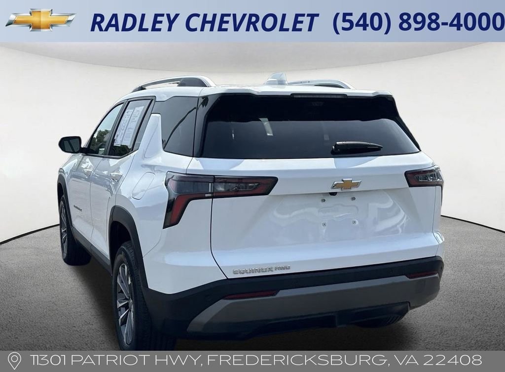Certified 2025 Chevrolet Equinox LT w/ Convenience Package II AWD/4WD image 17
