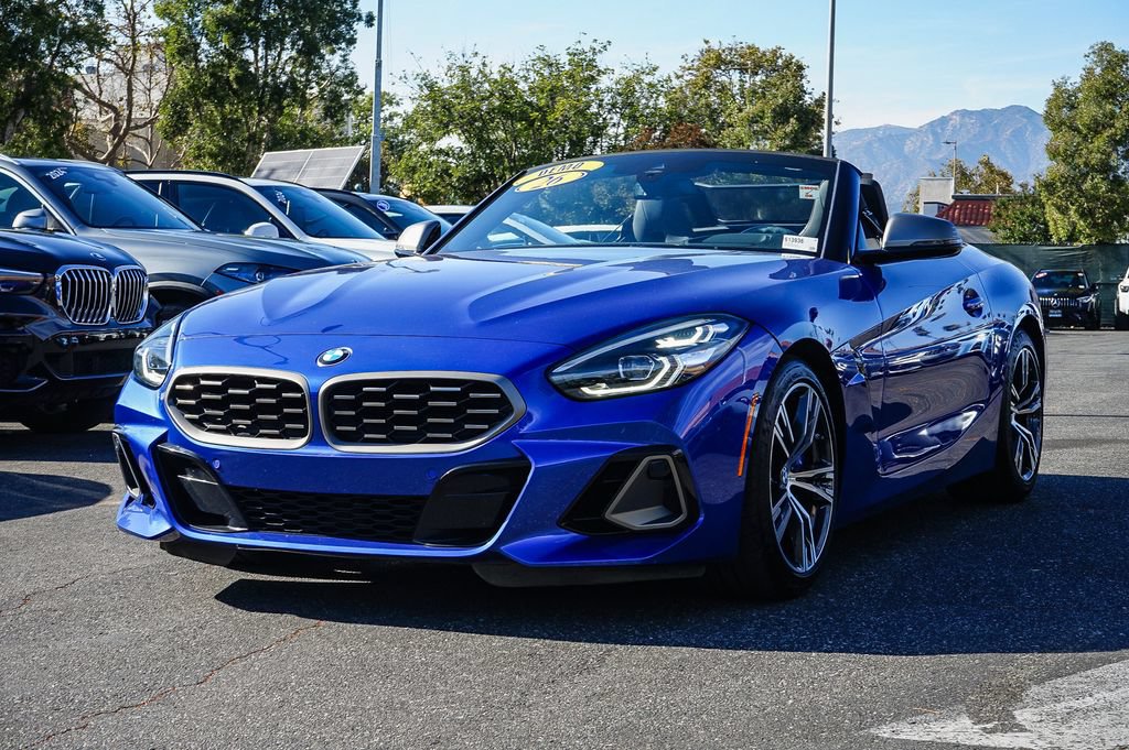 Used 2026 BMW Z4 M40i RWD image 13