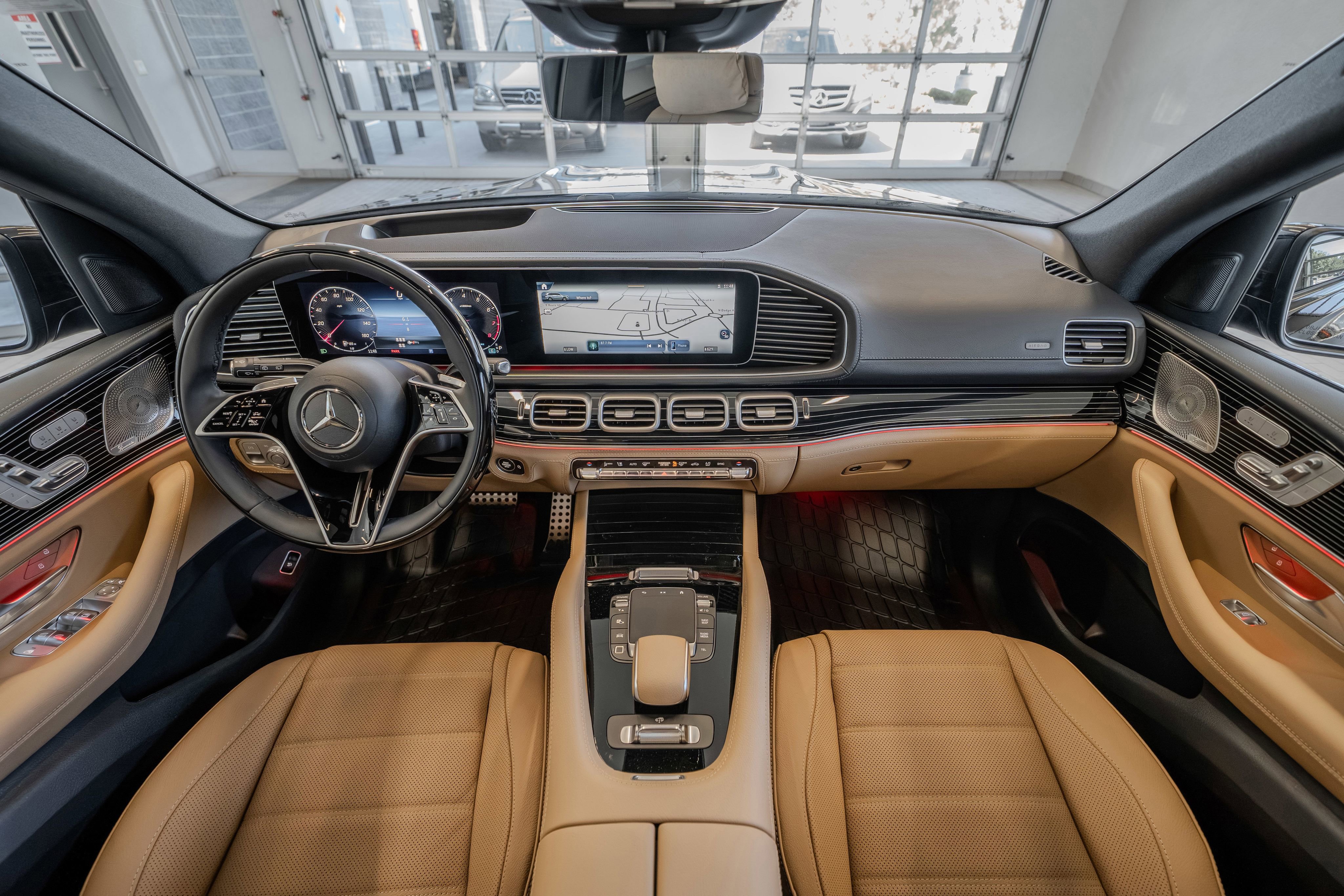 New 2026 Mercedes-Benz GLS 580 4MATIC image 8