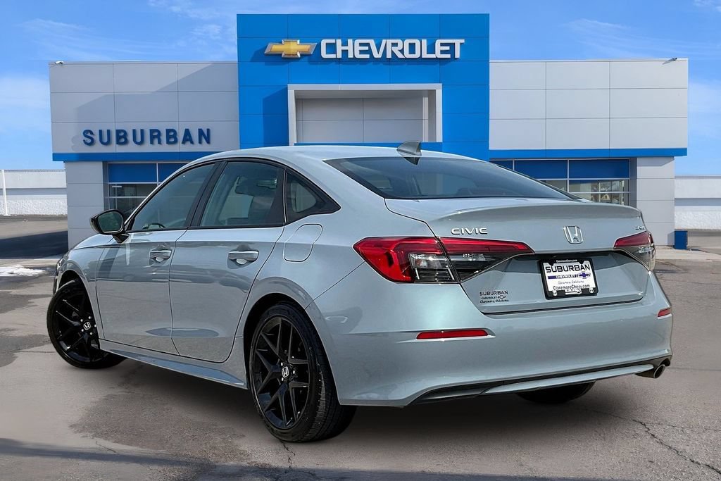 Used 2023 Honda Civic Sport image 3