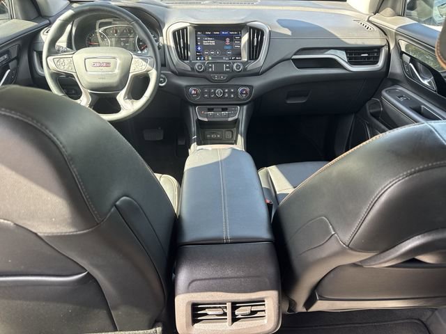 Used 2024 GMC Terrain AT4 w/ Tech Package AWD/4WD image 20