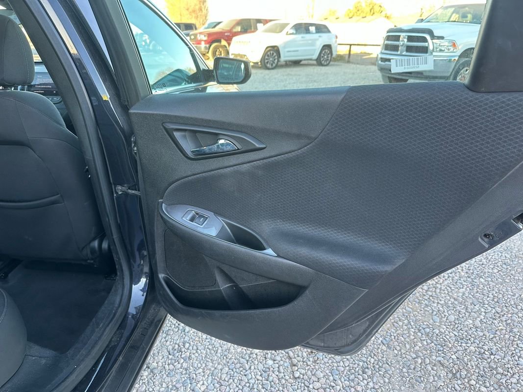 Used 2023 Chevrolet Malibu LT image 22