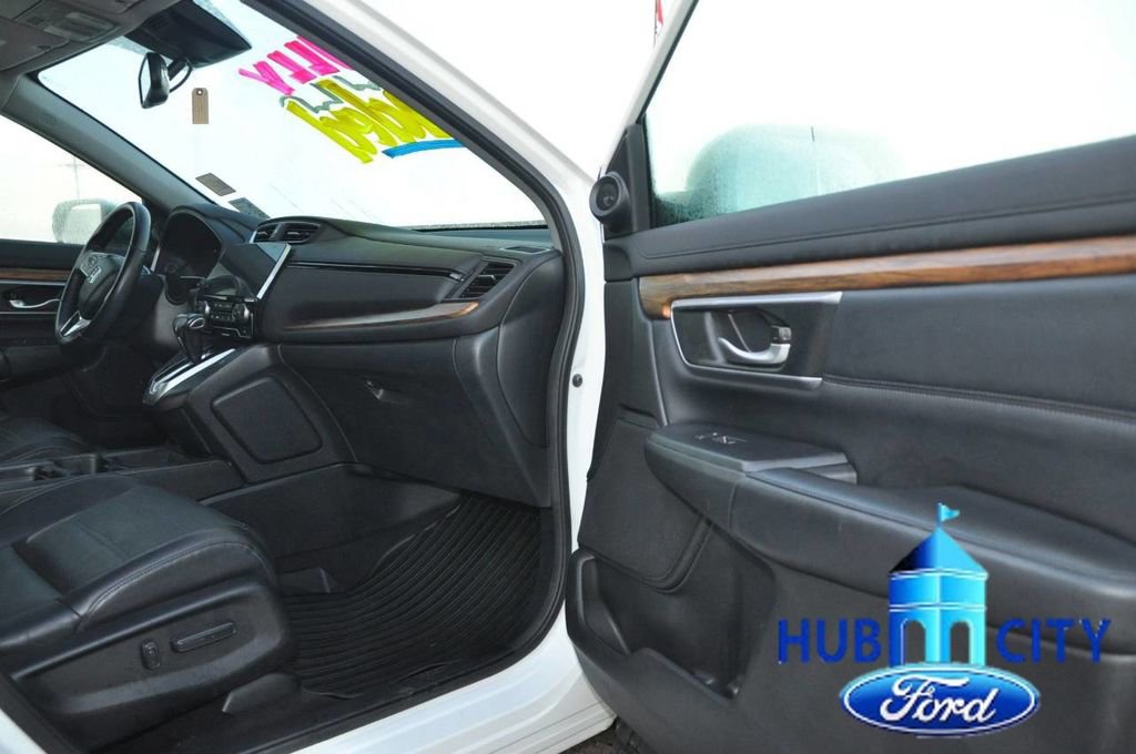 Used 2017 Honda CR-V Touring image 17