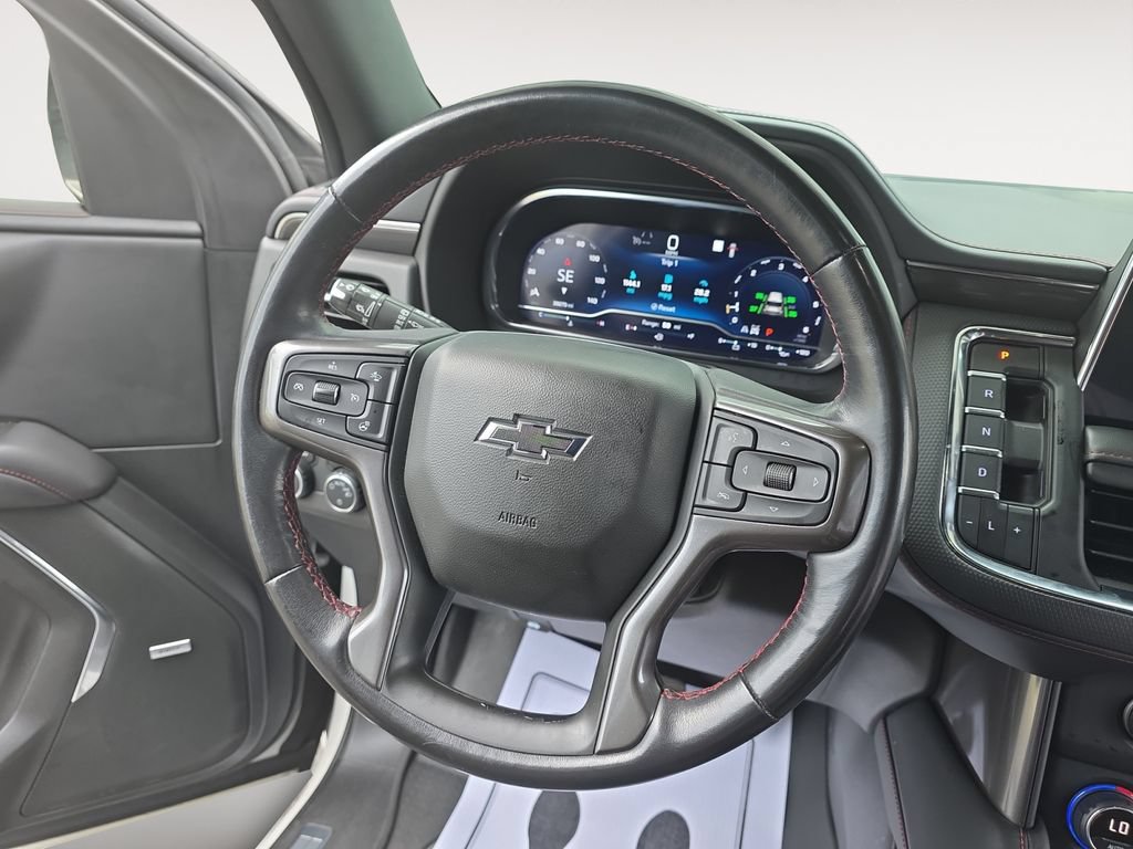 Used 2022 Chevrolet Suburban RST w/ Sport Performance Package AWD/4WD image 12