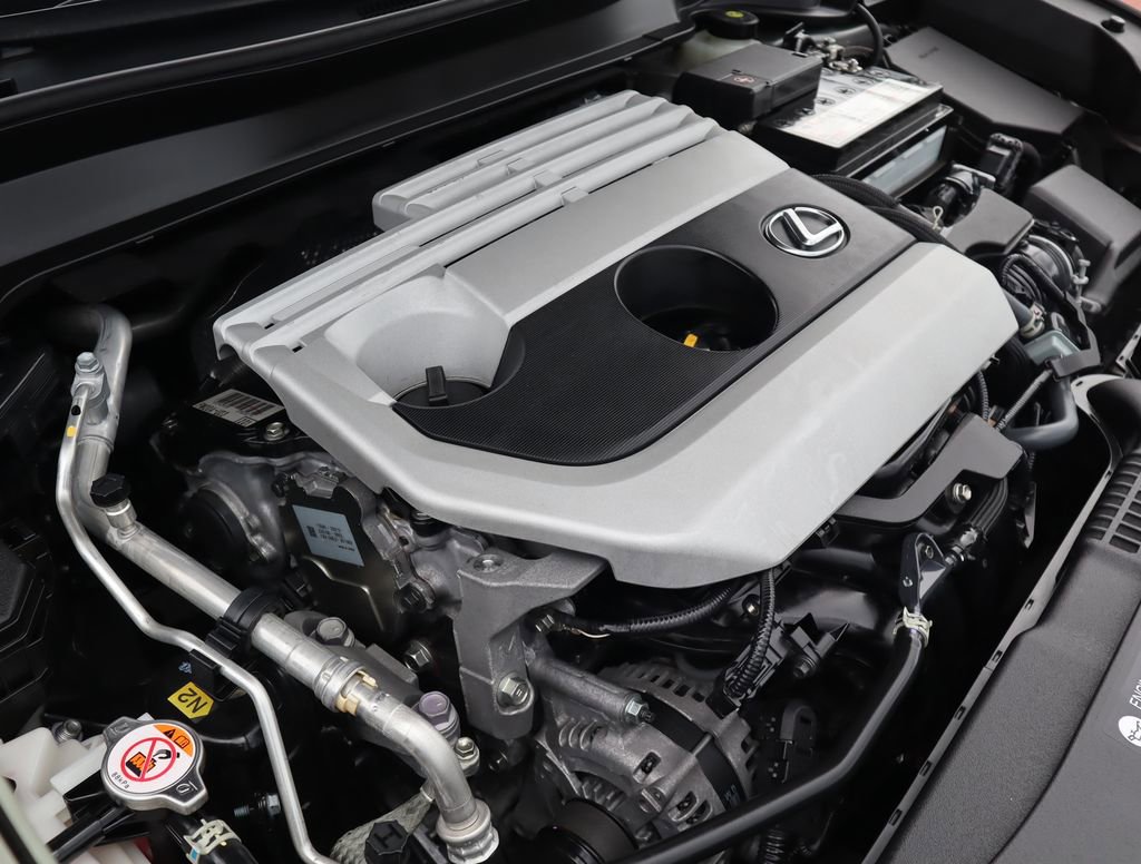 Used 2022 Lexus UX 200 F Sport FWD image 13