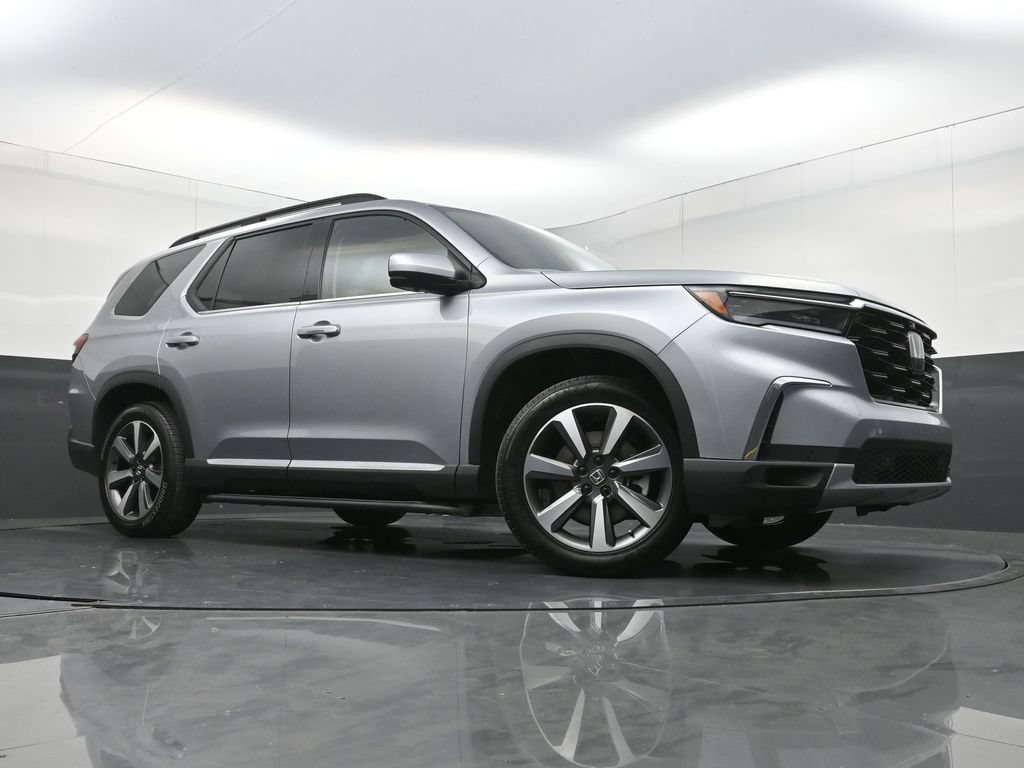 Used 2024 Honda Pilot Elite image 28