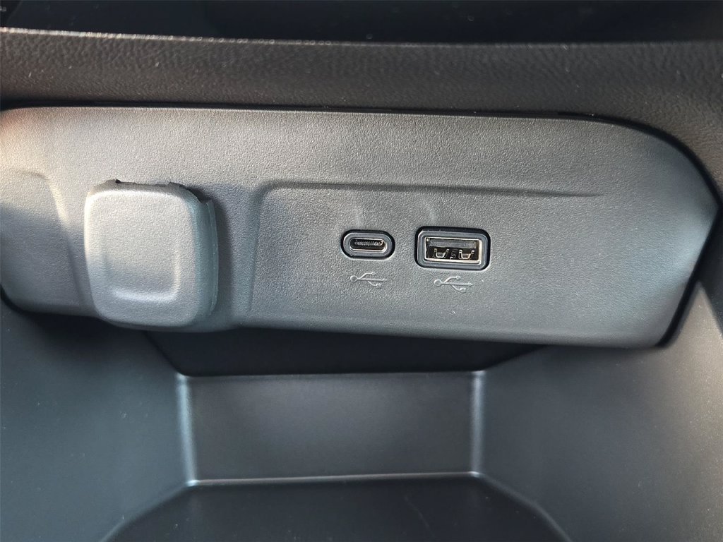 New 2026 Chevrolet Trax LT w/ Driver Confidence Package FWD image 35