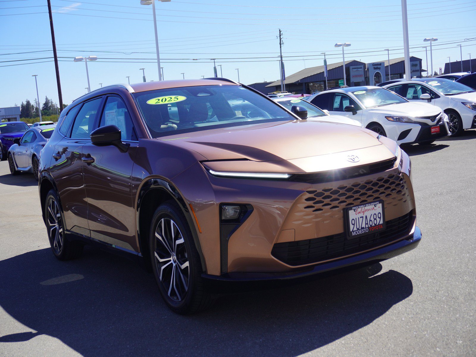 Used 2025 Toyota Crown Signia