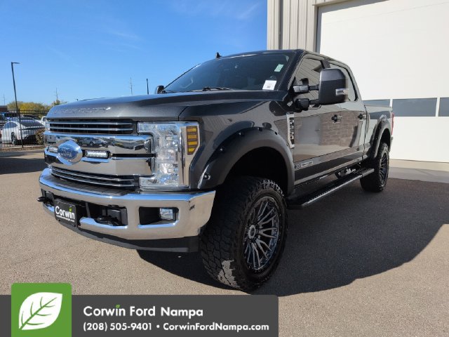 Used 2019 Ford F250 Lariat w/ Lariat Ultimate Package AWD/4WD image 7