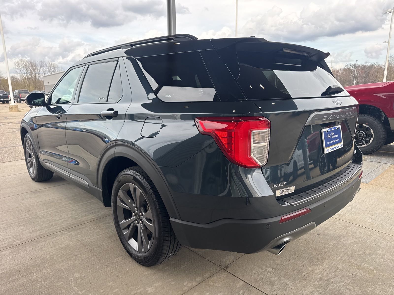 Certified 2023 Ford Explorer XLT w/ Equipment Group 202A image 5