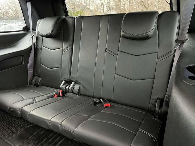 Used 2016 Cadillac Escalade Platinum image 15