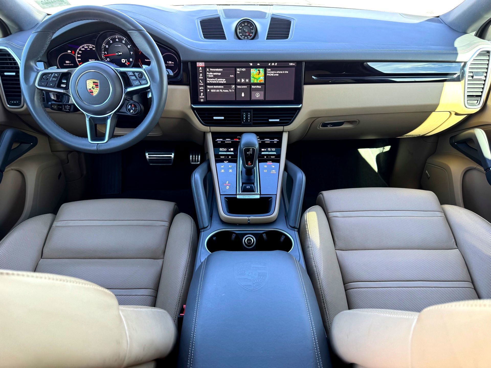 Used 2021 Porsche Cayenne S image 27